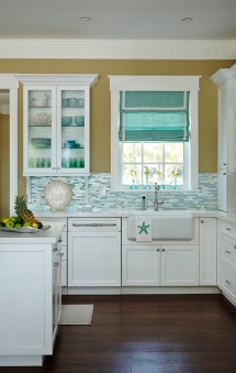 Beach house kitchen - Beach House Decor Ideas