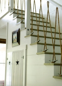 Stair railing with ropes - Fun design ideas for the home