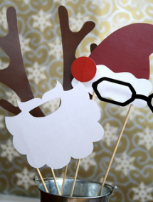 Christmas Party Photo Op Station - Christmas Party Ideas