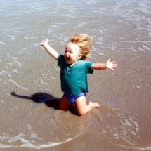 Exactly how I feel when arriving at the beach - That made me laugh!