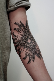 Floral tattoo - Tattoo ideas