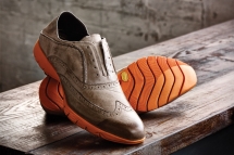 Hush Puppies Vibram Five Brogue5 Wingtips - Shoes