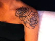 Rose tattoo on shoulder - Tattoos