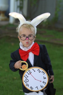 White Rabbit Halloween costume - Halloween costume ideas for the kids