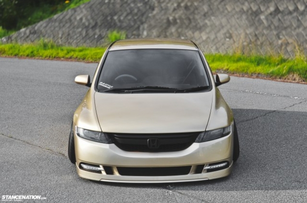 2008 Honda Odyssey - Image 2