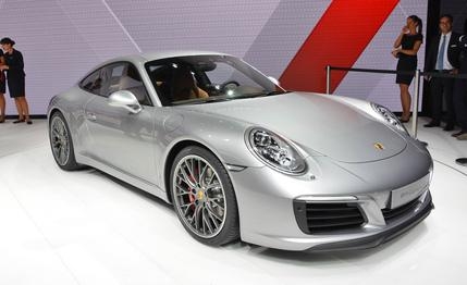 2017 Porsche 911 Carrera/Carrera S - Image 2