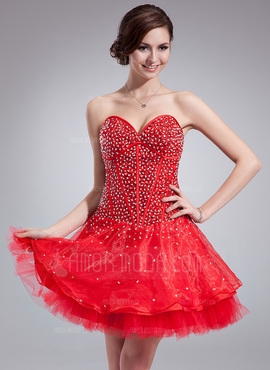 A-formet/Prinsesse Sweetheart Kort lengde Organza Satin Tyll Ballkjole med Perlebesydd