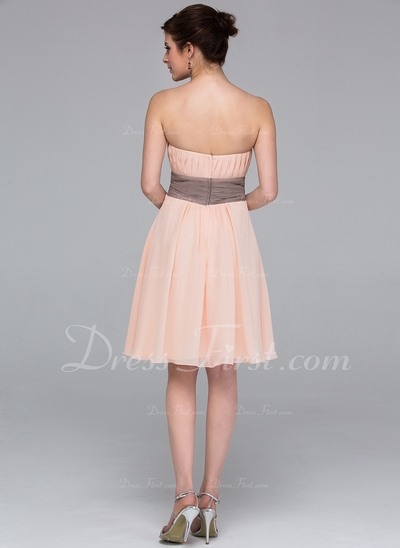 A-Line/Princess Strapless Knee-Length Chiffon Bridesmaid Dress - Image 2