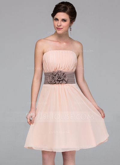A-Line/Princess Strapless Knee-Length Chiffon Bridesmaid Dress With Sash Flower(s) 