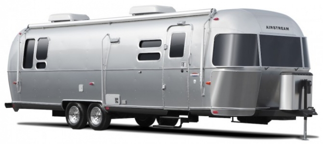 Airstream Land Yacht