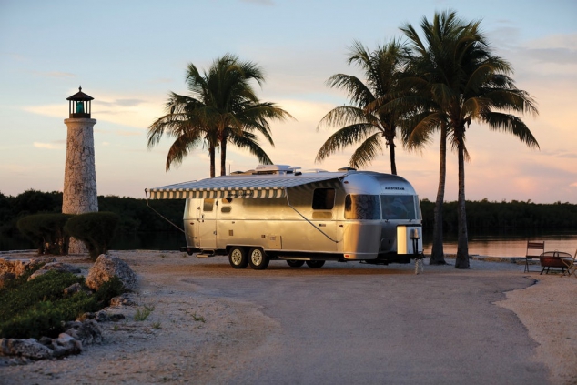 Airstream Tommy Bahama Special Edition Travel Trailer  - Image 3