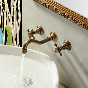 Antique Inspired Bathroom Faucet (Polished Brass Finish)
