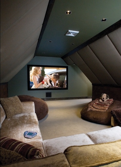 Attic home theatre room - FaveThing.