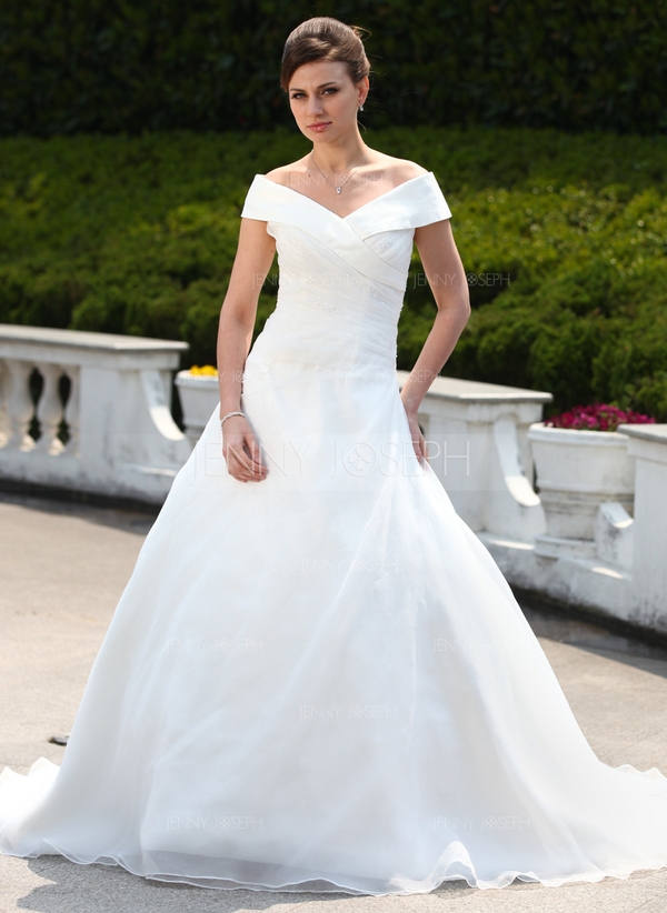 Ball-Gown Off-the-Shoulder Court Train Organza Wedding Dress