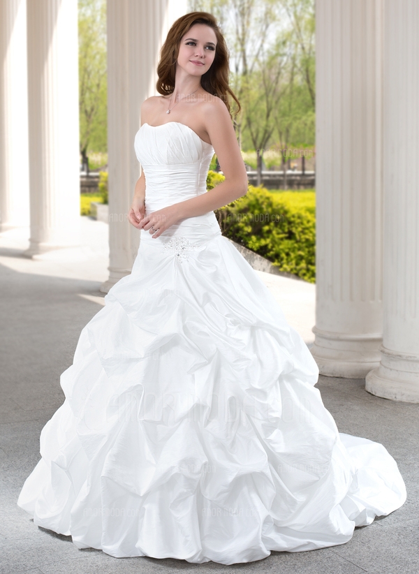 Ball-Gown Sweetheart Chapel Train Taffeta Wedding Dress - Image 2