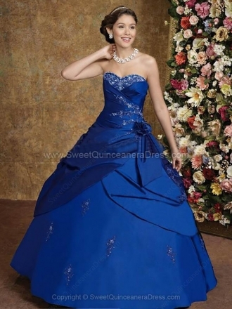 Ball Gown Sweetheart Taffeta Floor-length Appliques Quinceanera Dresses