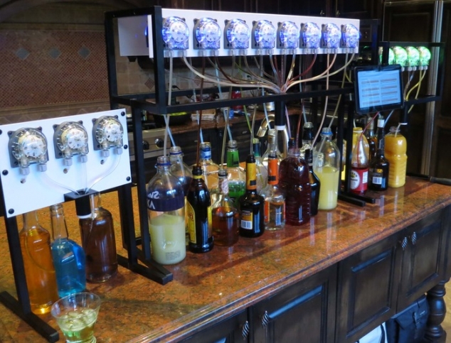 Bartendro - cocktail dispensing robot - Image 2