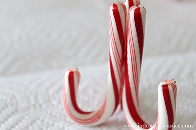 Candy Cane Card Holder - Image 2