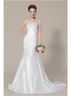 Charming Beading Applique Lace-Up Court Train Trumpet/Mermaid Wedding Dress