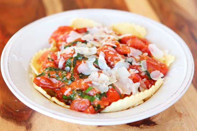 Cheese Ravioli with Homemade Brown Butter Tomato Sauce - Image 2