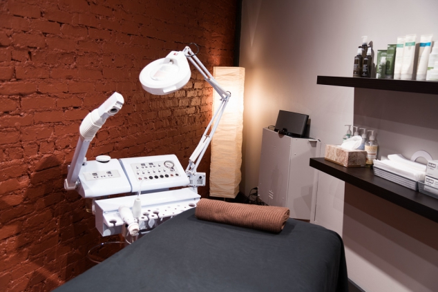 Chicago Male Salon - Image 2