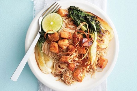 Chicken & bok choy with crunchy shallots