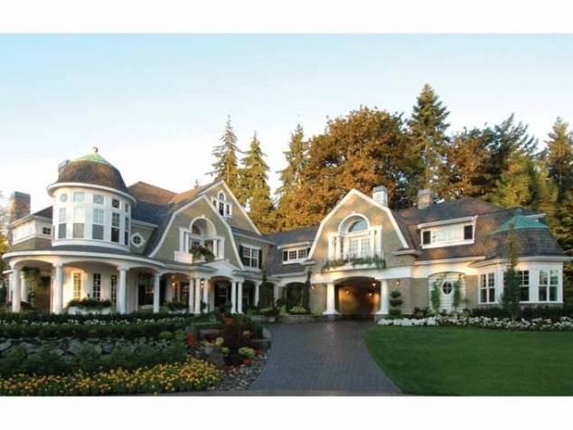 Craftsman House