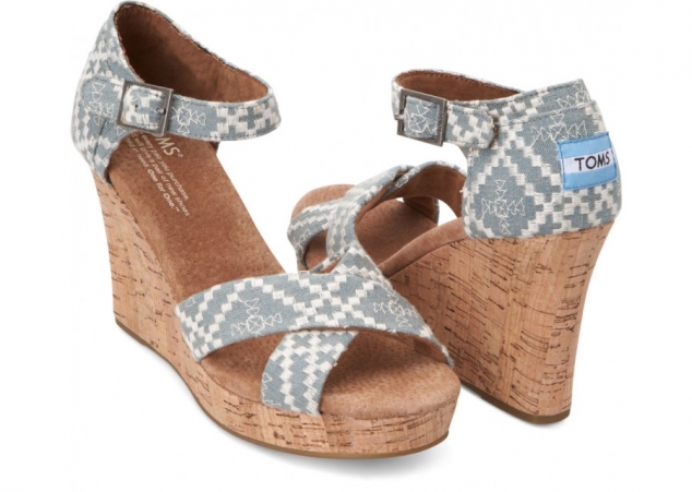 Denim Embroidered Women's Strappy Wedges - Image 2