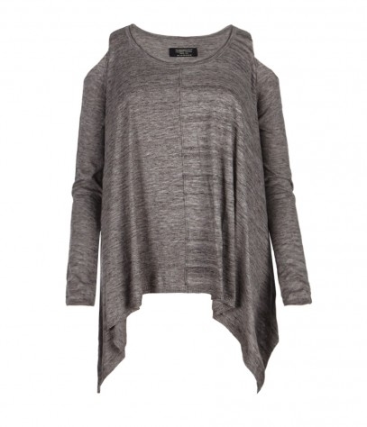 Disclose Pullover