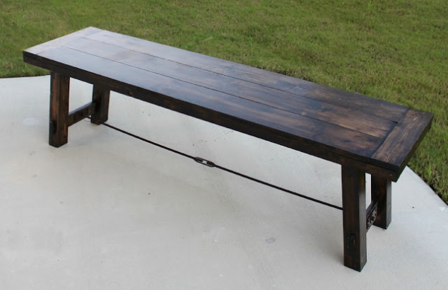 DIY Benchright Farmhouse Bench