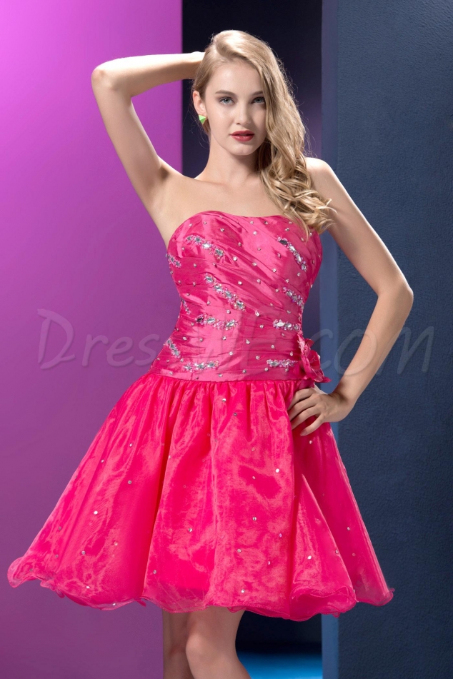 Dramatic A-line Beading Short Homecoming/Sweet Sixteen Dress