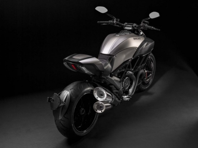 Ducati Diavel Titanium - Image 2