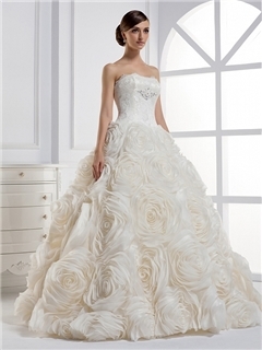 Elegant A-line Strapless Ball Gown Floor-length Wedding Dress