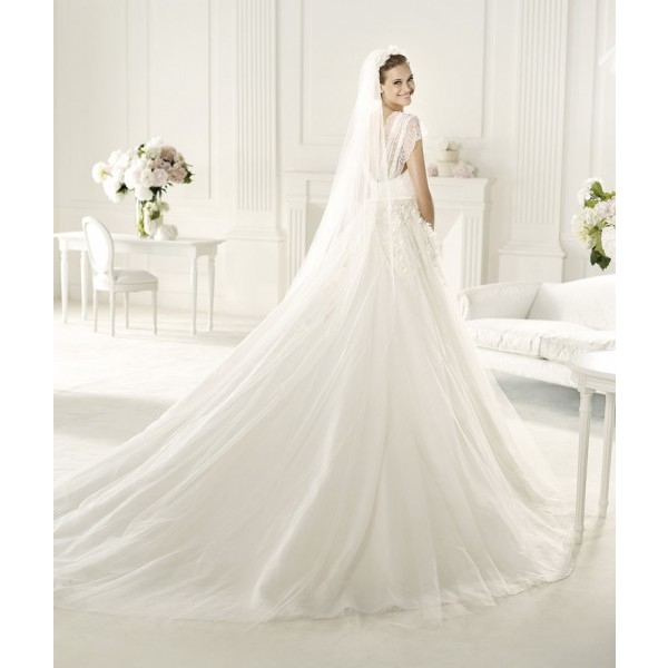 Empire A-line Spaghetti Straps Short Sleeves Lace Wedding Dresse - Image 2