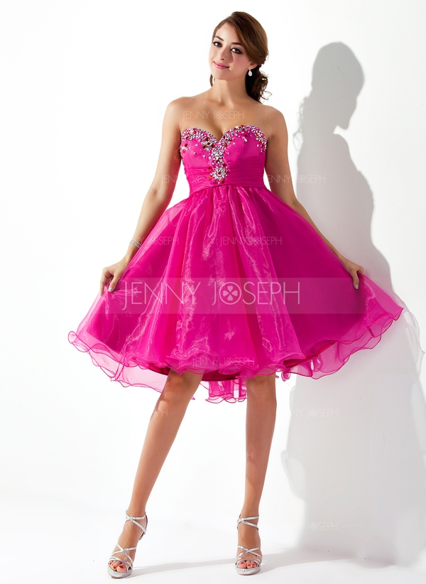 Empire-Linie Herzausschnitt Knielang Organza Ballkleid mit Rüschen Perlen 