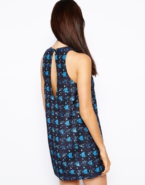 Finders Keepers Sweet Nothing Dress in Dark Houndstooth Print - Image 2