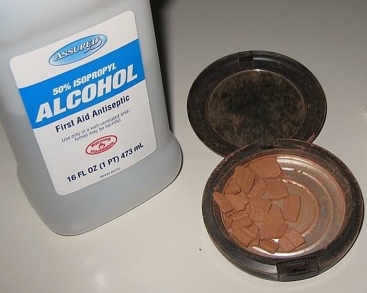 Fixing your broken powder makeup 