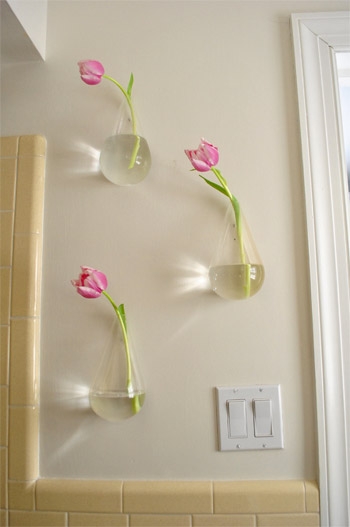 Floating Vases - Image 2