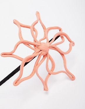 Flower Hair Fascinator - Image 3