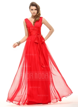 Formato A Decote V Chá comprimento De chiffon Charmeuse Vestido de Férias com Pregueado Curvado