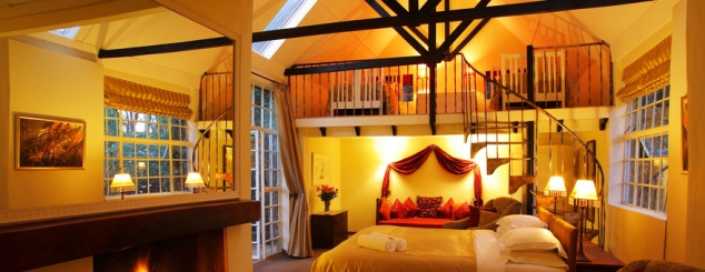 Giraffe Manor - Nairobi, Kenya - Image 3