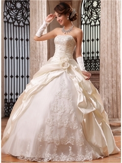 Graceful Ball Gown Strapless Flowers & Lace Floor Length Wedding Dress