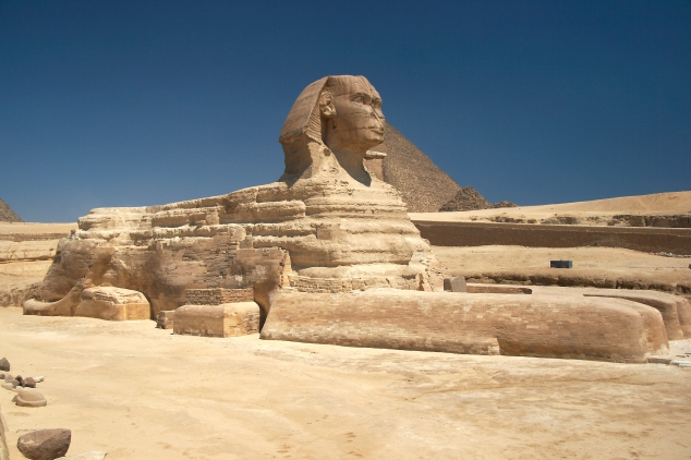 Great Sphinx of Giza and the Pyramid of Khafre in Egypt [photos] - Image 2