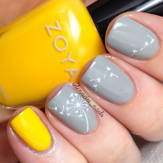 Grey & yellow nails with dandelion design