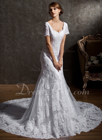 Havfrue Sweetheart Katedralen Train Satin Tyll Brudekjole med Blonder Perlebesydd