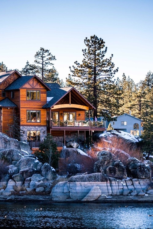 House on the rocks