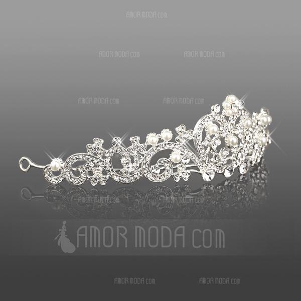 http://www.amormoda.es/Moda-Aleacion-Tiaras-042005718-g5718