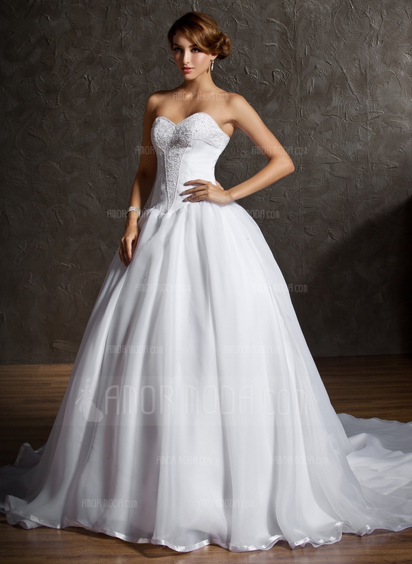 http://www.hochzeitstore.com/Trumpet-Mermaid-Scoop-Neck-Court-Train-Organza-Satin-Lace-Wedding-Dress