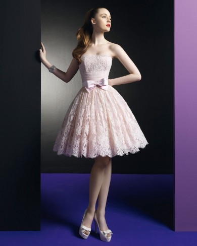 Impressive A Line Strapless Knee Length Cocktail Dress 