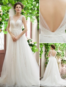 Ivory A-line V-Neck Sequin Tulle Court Train Bridal Wedding Gown